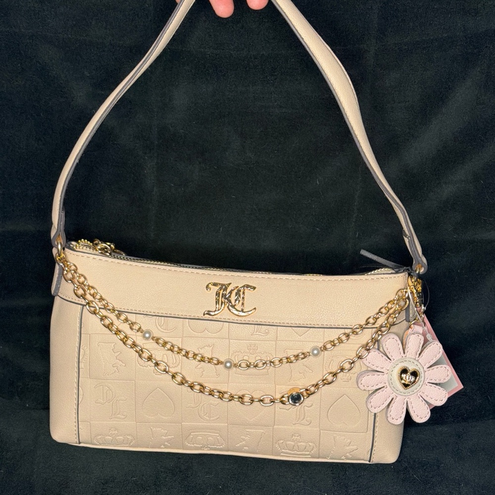 Juicy Couture Cream Leather Shoulder Bag with Chain and Flower Charm